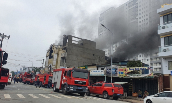 Chính quyền lên tiếng việc người nhà nạn nhân vụ cháy quán karaoke ở Bình Dương nói không được hỗ trợ