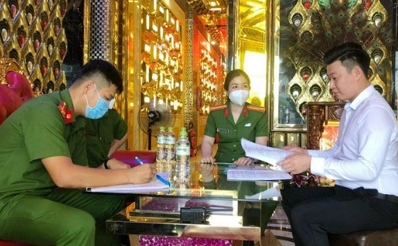 Nhiều tỉnh thành tổng kiểm tra quán karaoke, phát hiện nhiều sai phạm trong phòng cháy chữa cháy