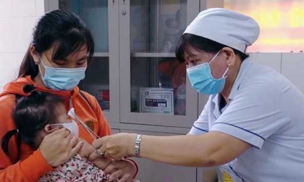 TP Hồ Chí Minh: Nguy cơ dịch sởi bùng phát mạnh do thiếu vaccine