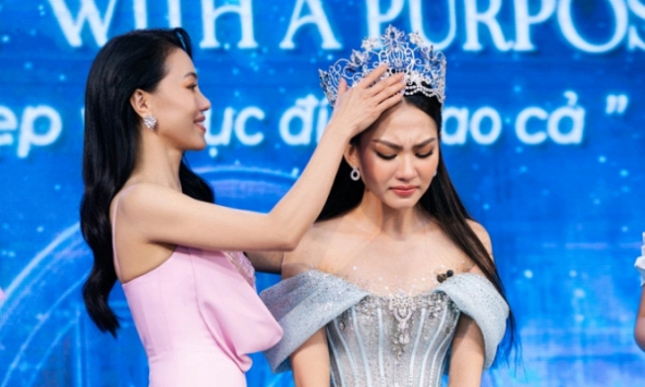 Vương miện của Hoa hậu Mai Phương được đấu giá 3 tỷ đồng