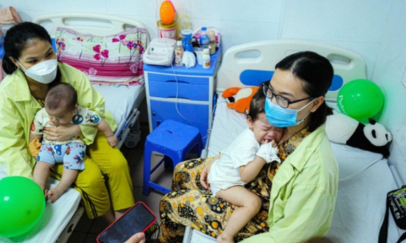 Trẻ nhập viện tăng đột biến, chuyên gia y tế khuyến cáo