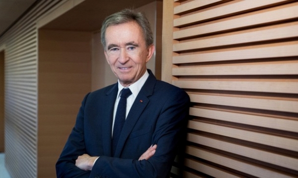 Tỷ phú giàu nhất làng mốt Bernard Arnault kiếm tiền thế nào?