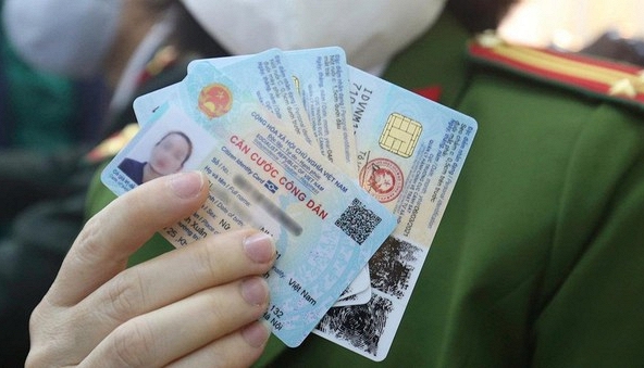 Căn cước công dân gắn chip sẽ có thêm ADN và giọng nói?