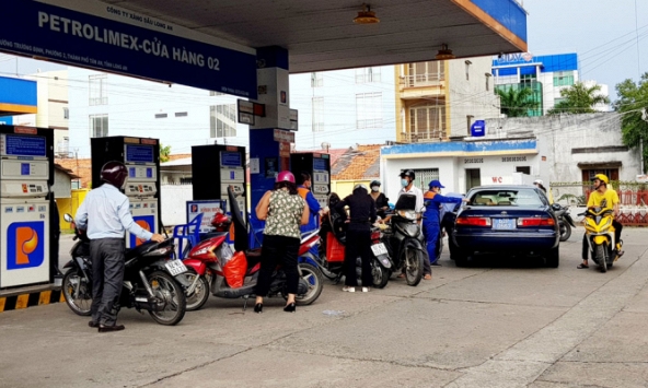 Bộ trưởng Tài chính: Đảm bảo nguồn cung xăng dầu là trách nhiệm của Bộ Công thương