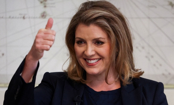 Nữ cựu Bộ trưởng Quốc phòng tuyên bố tranh chức Thủ tướng Anh 