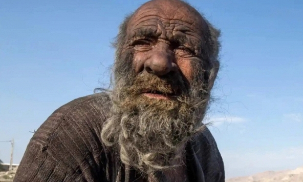 'Người ở bẩn nhất thế giới' qua đời ít tháng sau khi tắm