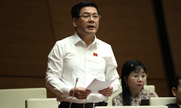 Bộ trưởng Công thương: 'Để thiếu xăng dầu tại TP.HCM và phía nam là điều đáng tiếc và bất thường'