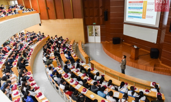 Giảng viên bị phạt 5-10 triệu và phải xin lỗi công khai khi xúc phạm sinh viên