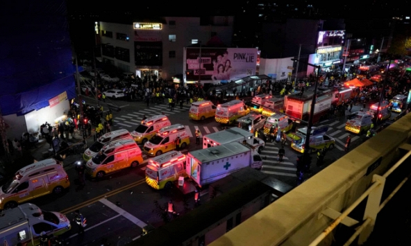 Kỹ năng để sống sót khi bị kẹt trong đám đông