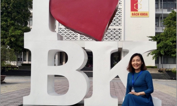 Nữ Tiến sĩ tìm ra vật liệu xử lý nước thải nhiễm dầu