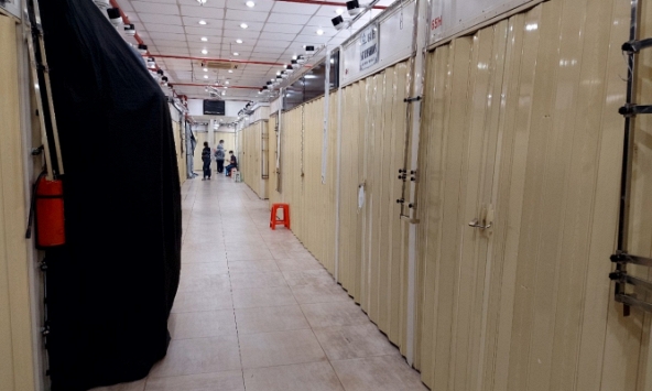 Tiểu thương Sài Gòn Square đóng sạp giữa cao điểm kiểm tra gắt gao hàng giả hàng nhái