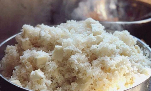 Xôi sắn gió mùa