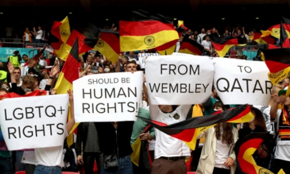 Rắc rối pháp lý khán giả quốc tế có thể gặp khi đến Qatar xem World Cup