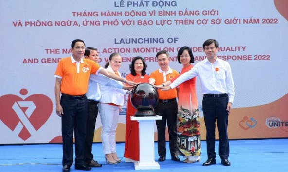 Tăng quyền năng và tạo cơ hội cho phụ nữ và trẻ em gái