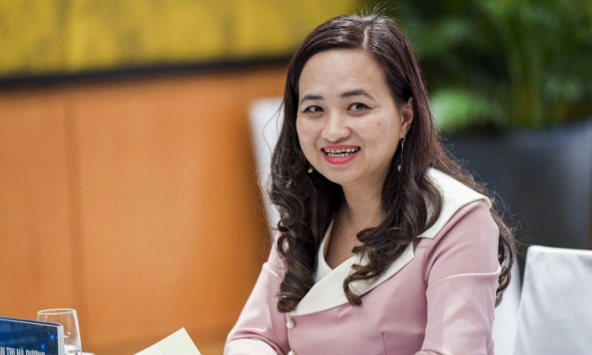 Giấc mơ Toán học của nữ Phó Giáo sư trẻ nhất Việt Nam tại Pháp