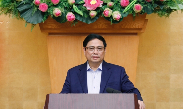 Thủ tướng yêu cầu chấn chỉnh thị trường trái phiếu, chứng khoán, bất động sản