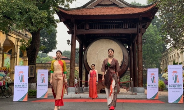 Hôm nay Hà Nội tổ chức Lễ hội áo dài 