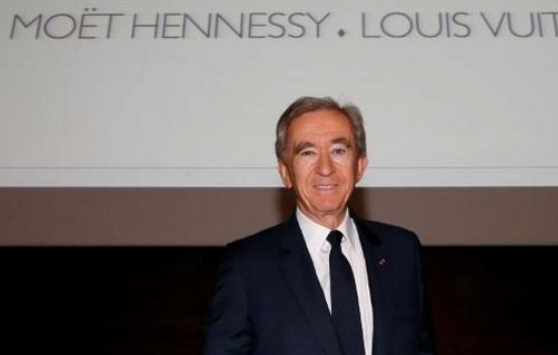 Xuất hiện người vượt mặt Elon Musk, trở thành tỷ phú giàu nhất thế giới