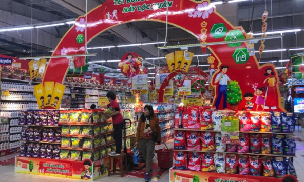 Hà Nội: Siêu thị rầm rộ khuyến mãi sớm hàng hóa Tết Quý Mão 2023