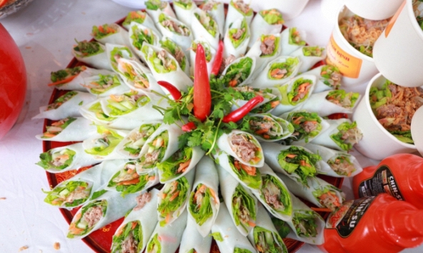 Tương ớt phở CHIN-SU thăng hoa vị phở trong không gian phở xưa