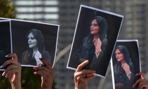 Forbes bình chọn Mahsa Amini là một trong những phụ nữ quyền lực nhất năm 2022