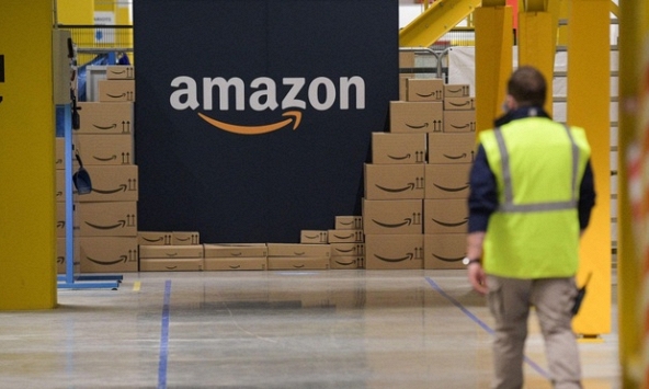 Doanh nghiệp may tại TP.HCM tuyên bố kiện Amazon, yêu cầu bồi thường hơn 6.500 tỷ đồng