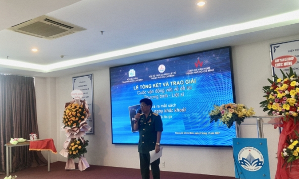  Nhà báo Huỳnh Dũng Nhân nhận giải cao nhất bút ký viết về Thương binh-Liệt sĩ