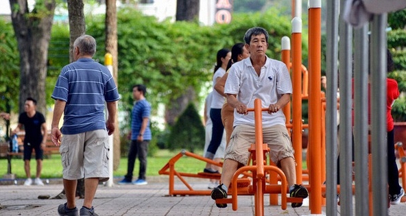 TP.HCM: Tuổi thọ trung bình của người dân tăng nhưng số năm sống khỏe chỉ đến 64