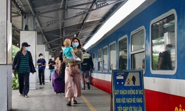 Đường sắt công bố chính sách giá vé tàu hỏa mới áp dụng từ ngày 13/2