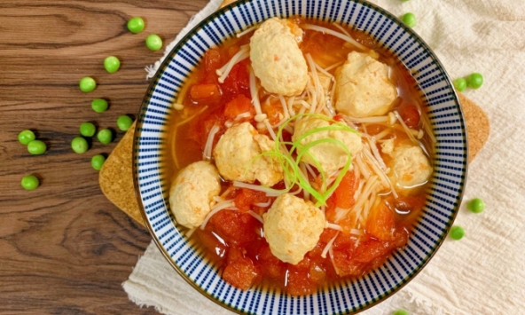 Canh gà nấm cà chua – món ngon vừa giảm cân lại sáng da