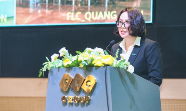 Tổng giám đốc FLC Bùi Hải Huyền xin từ nhiệm