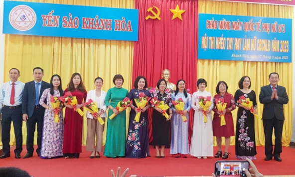 Hội thi truyền thống 'Khéo tay hay làm' của Công ty Yến sào Khánh Hòa