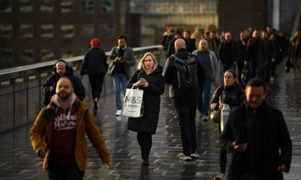 Gần 50% nhà khoa học nữ thế giới bị quấy rối tình dục