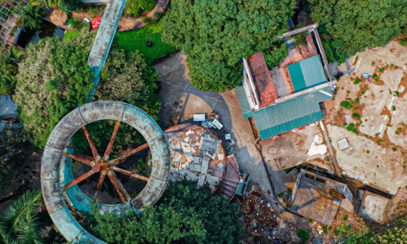 Bên trong công viên 208 tỷ đang bị bỏ hoang