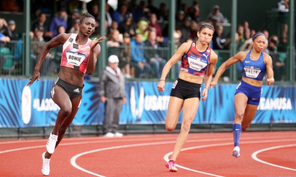 Phụ nữ chuyển giới bị cấm tham gia thi đấu điền kinh