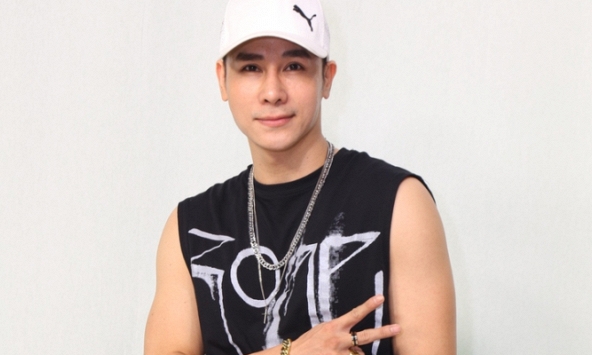 Nghệ sĩ bị loại khỏi show diễn vì ồn ào đời tư