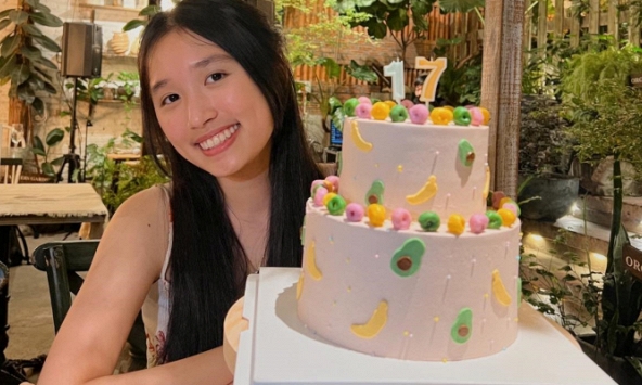 Nữ YouTuber Gen Z đỗ đại học top 3 thế giới là ai?