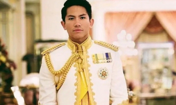 Hoàng tử điển trai 'dính tin đồn' sang Việt Nam tìm vợ là ai?