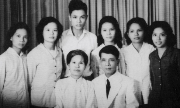 Ba người con gái tài năng của GS Đặng Thai Mai