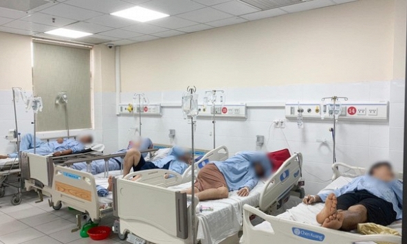 6 người ở Hòa Bình nguy kịch sau khi ăn trứng cá sấu hỏa tiễn 