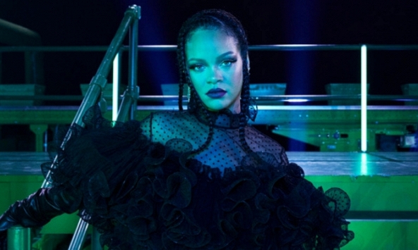 Rihanna, Taylor Swift lọt vào danh sách 'Phụ nữ tự lập giàu nhất nước Mỹ' của Forbes