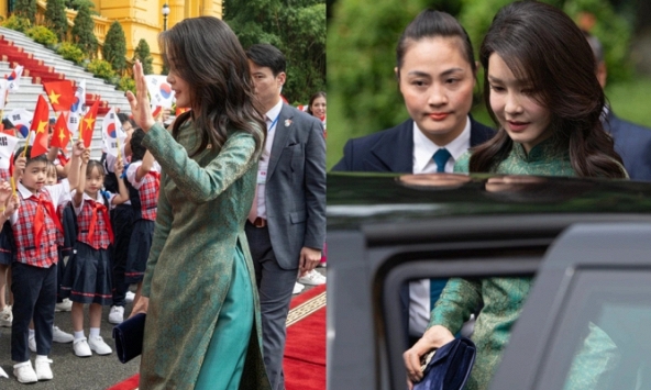 Đệ nhất Phu nhân Hàn Quốc diện áo dài trong chuyến thăm Việt Nam