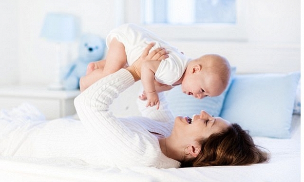 Phụ nữ kết hôn, sinh con ở độ tuổi từ 40 ngày càng nhiều