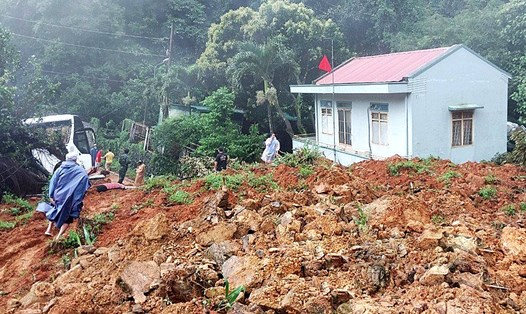 Đề nghị truy tặng Huân chương Dũng cảm cho thanh niên tử nạn trong vụ sạt lở đèo Bảo Lộc