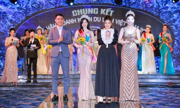 Giám đốc truyền thông Hoa hậu Doanh nhân Du lịch Việt Nam: “Phụ nữ xinh đẹp cho bản thân chứ không để giữ chồng hay bất kì ai”