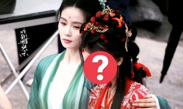 'Nữ thần ngôn tình hiện đại' Hoa ngữ lộ tạo hình cổ trang gây tranh cãi vì đẹp nhưng 'nhạt'