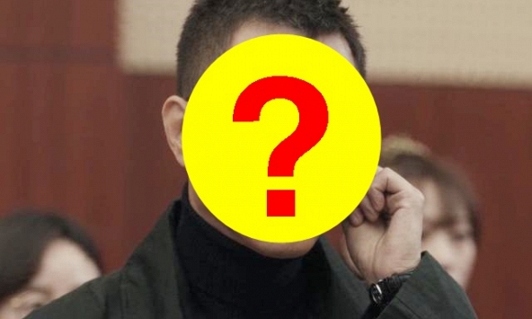 Sao nam đè bẹp 700 đối thủ nhờ bị chê 'vừa xấu vừa béo', ám ảnh tâm lý cả đời vì một bạn diễn nữ