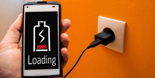 Vì sao không nên sạc điện thoại khi ngủ, nguy hiểm đến mức Apple lẫn chuyên gia phòng cháy đều lên tiếng cảnh báo