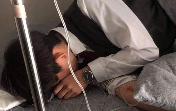 Khám xương nhưng bất ngờ phát hiện ung thư gan vì uống sữa sai cách