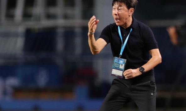 HLV Shin Tae-yong đưa ra quyết định khó hiểu sau trận thua U23 Việt Nam